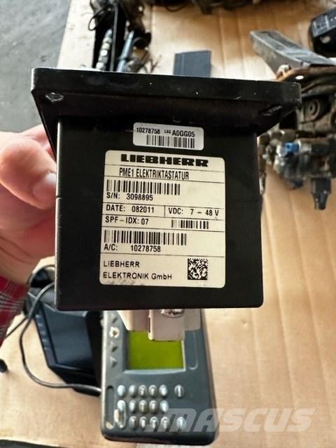 Liebherr L 566 PME 1 Elektronik