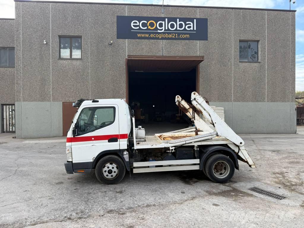 Mitsubishi FUSO Växelflak-/Containerbilar