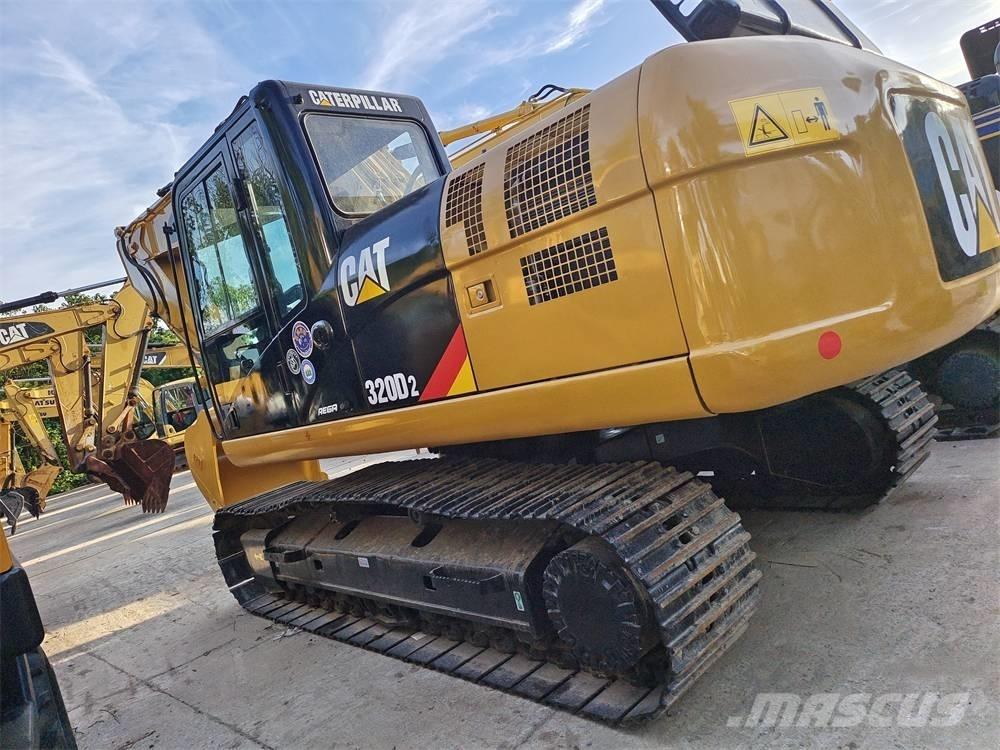CAT 320 D Bandgrävare