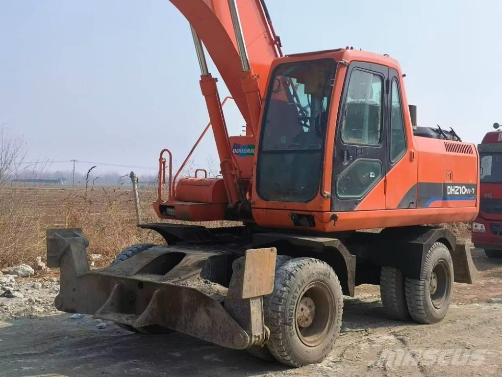Doosan DH210W-7 Hjulgrävare