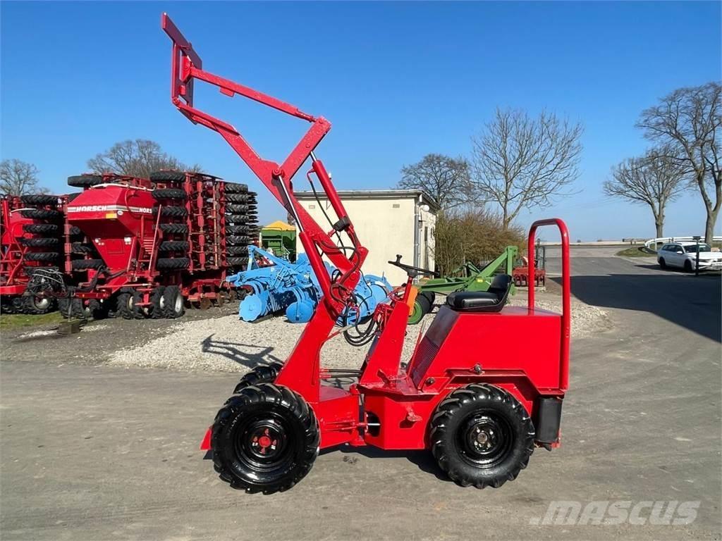 Weidemann 1302 Minilastare