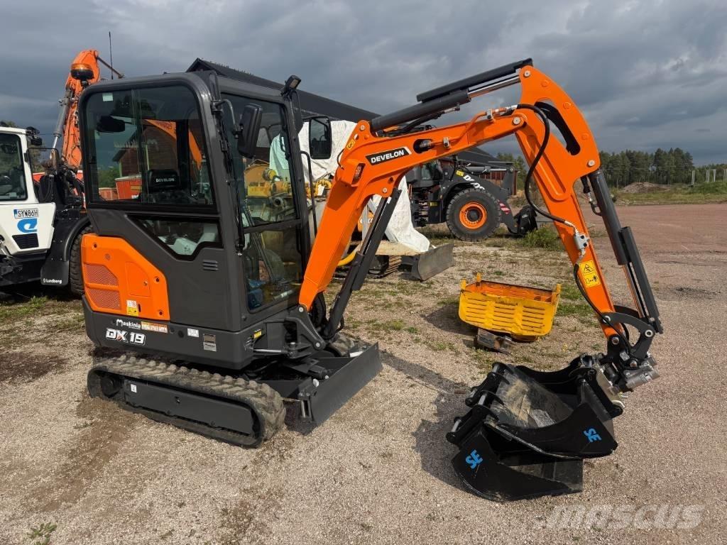 Develon DX 19-7 Minigrävare < 7t