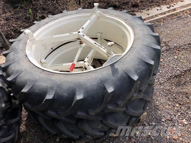 Pirelli 13.6 R38 Däck, hjul och fälgar