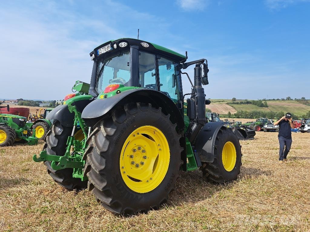 John Deere 6110M Traktorer