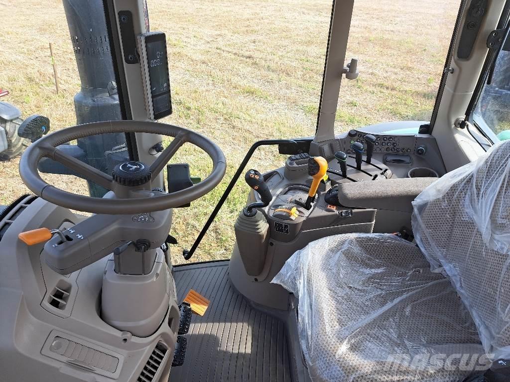John Deere 6110M Traktorer