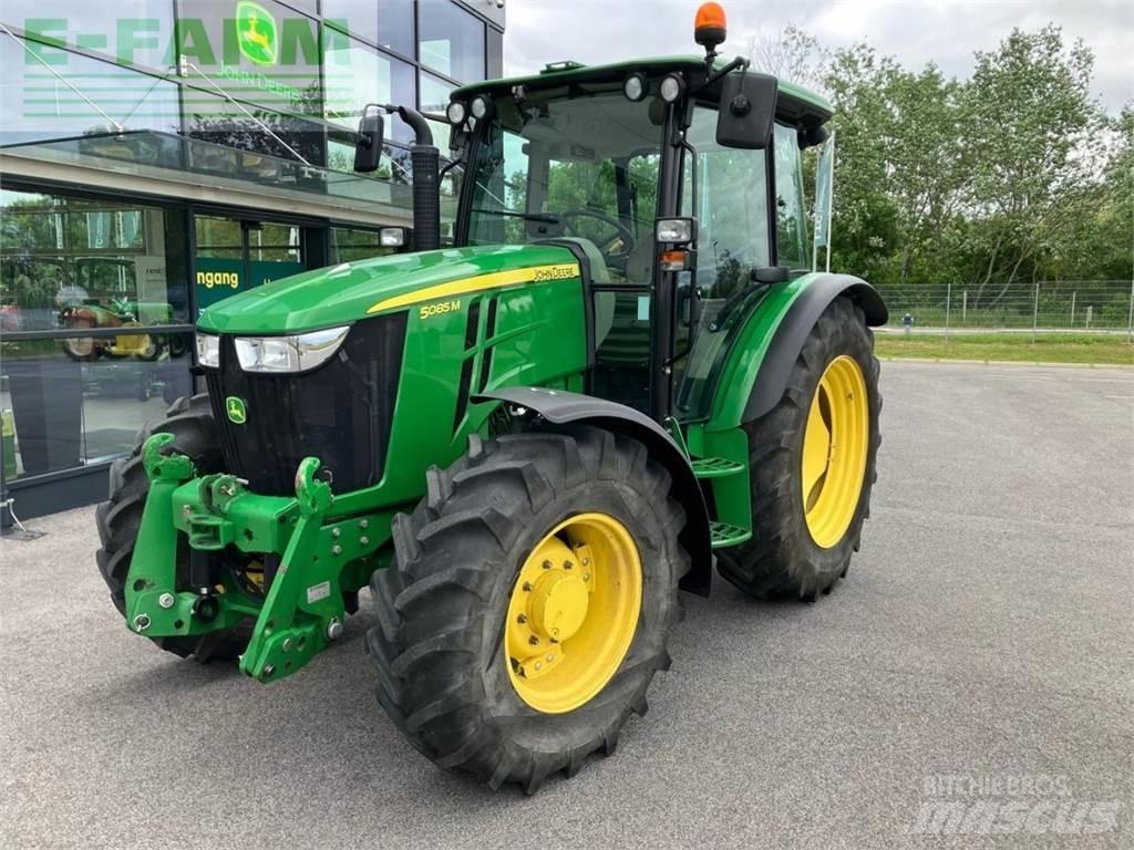 John Deere 5085M Traktorer