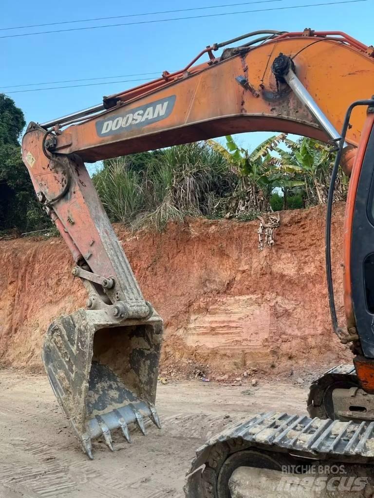 Doosan DX 300 LC Minigrävare < 7t