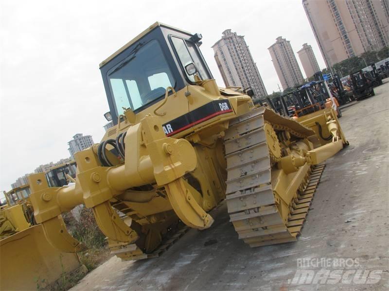 CAT D 6 R Väghyvlar