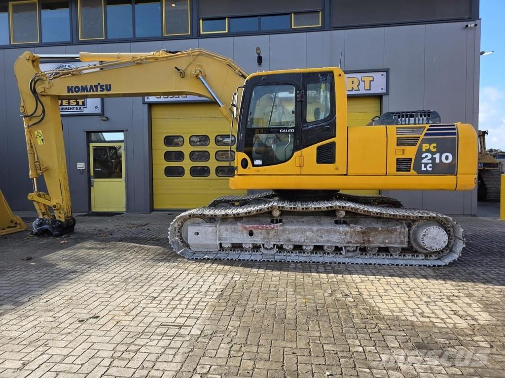 Komatsu PC210LC-8 Bandgrävare