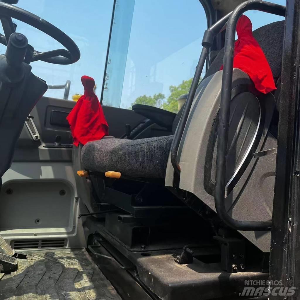 Hyundai R60W-7 Hjulgrävare