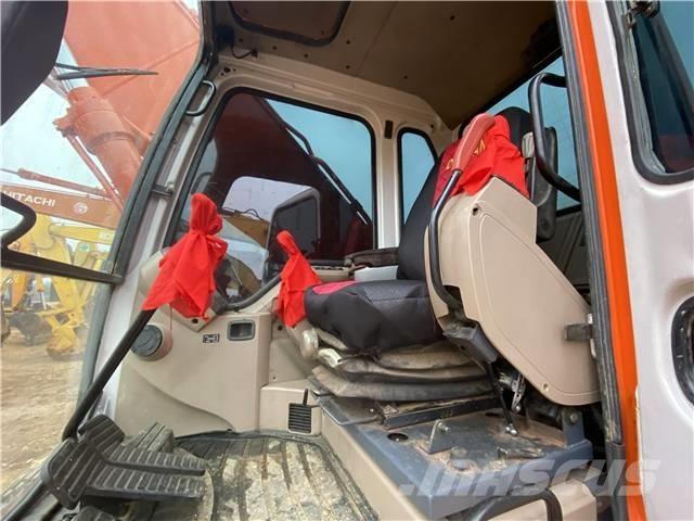 Doosan DH220LC-7 Bandgrävare