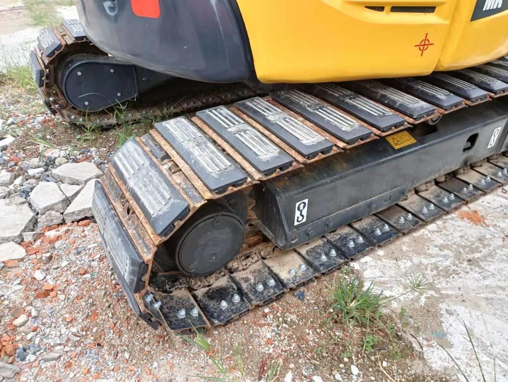 Komatsu PC 30 Minigrävare < 7t