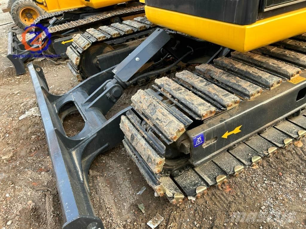 Komatsu PC 70-8 Bandgrävare
