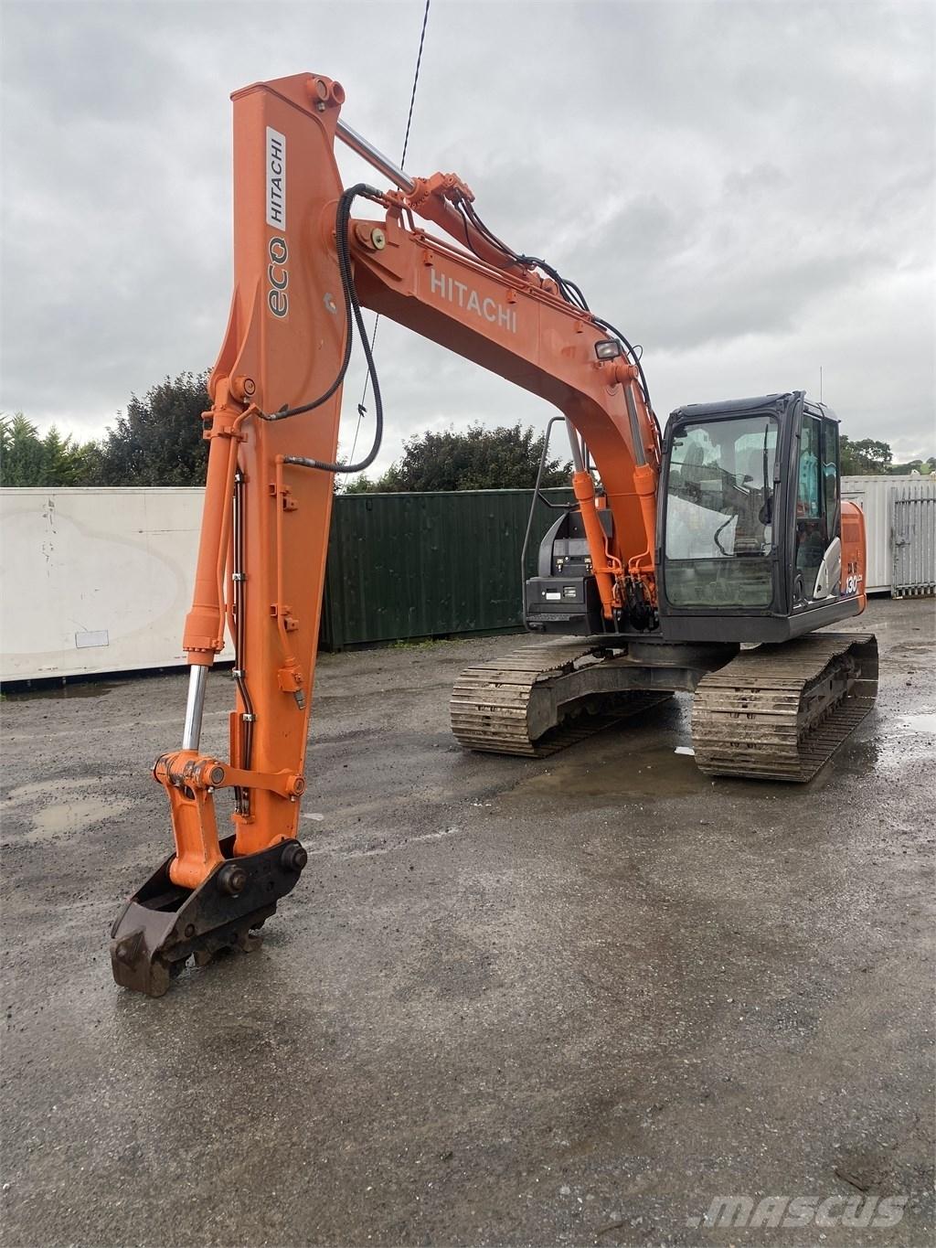 Hitachi 130-6 Bandgrävare