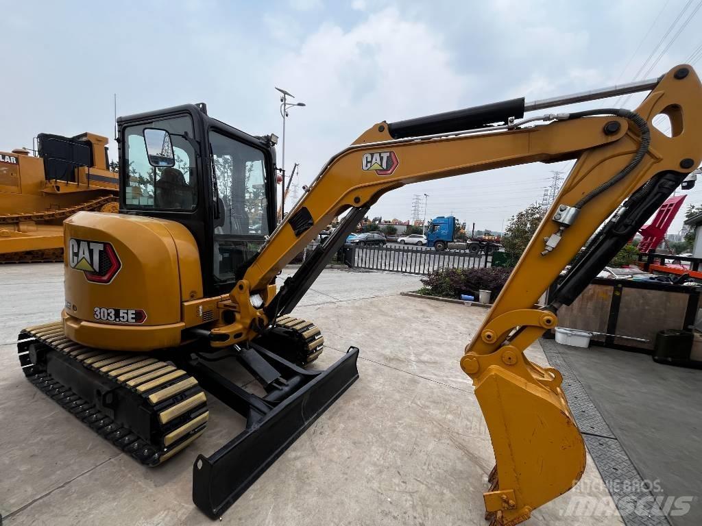 CAT 303.5 E Minigrävare < 7t