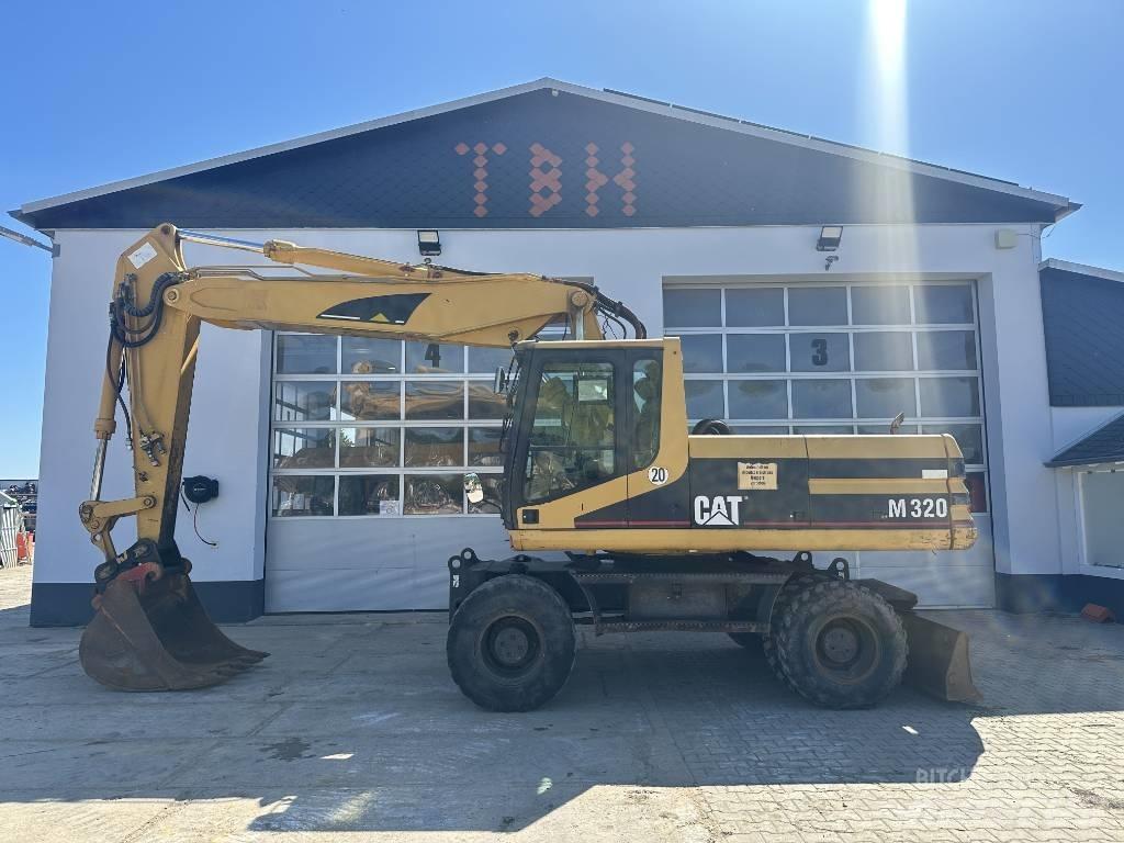 CAT M 320 VAH Hjulgrävare