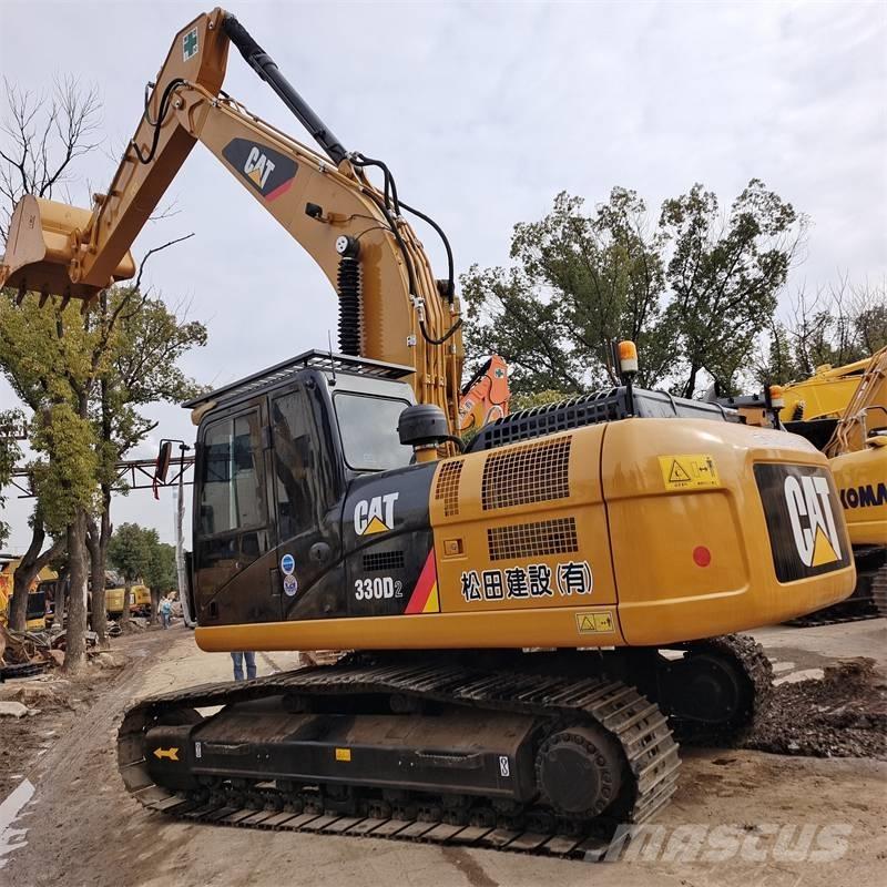 CAT 330 D Bandgrävare