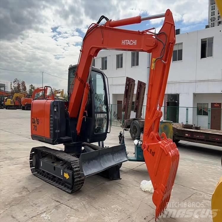 Hitachi zx70 Bandgrävare