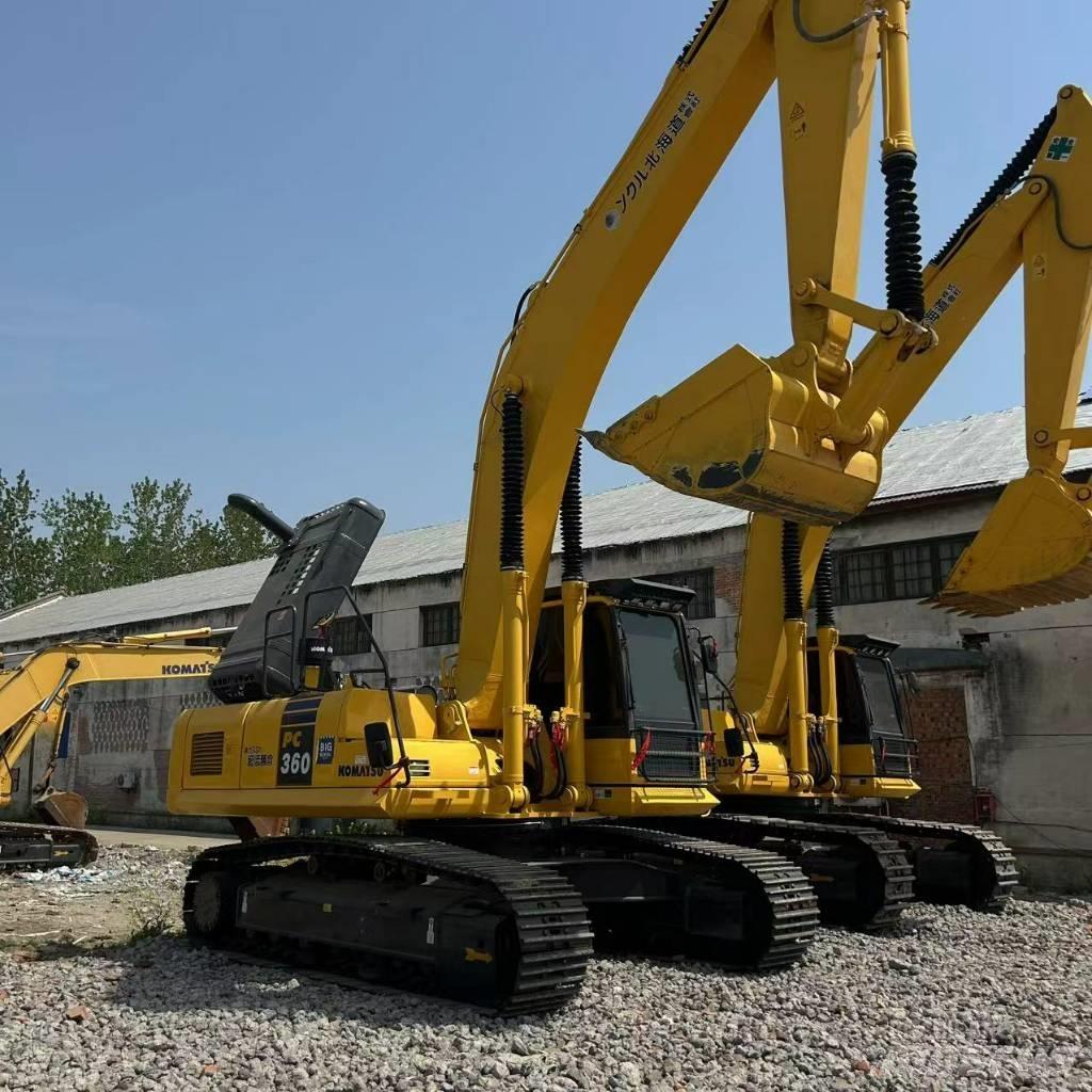 Komatsu 360 Bandgrävare