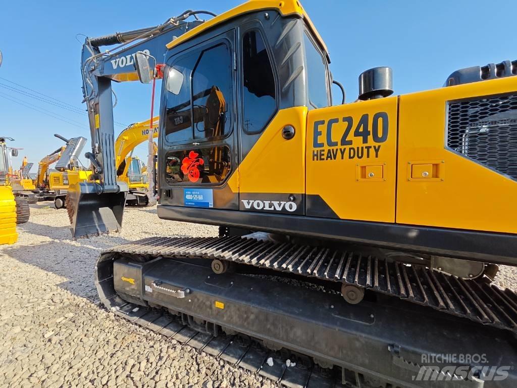Volvo EC 240 B LC Bandgrävare