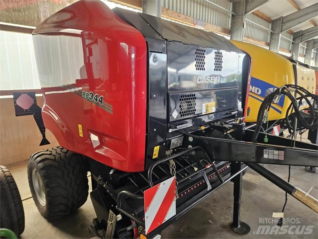 Case IH RB 344 RC Rundbalspressar