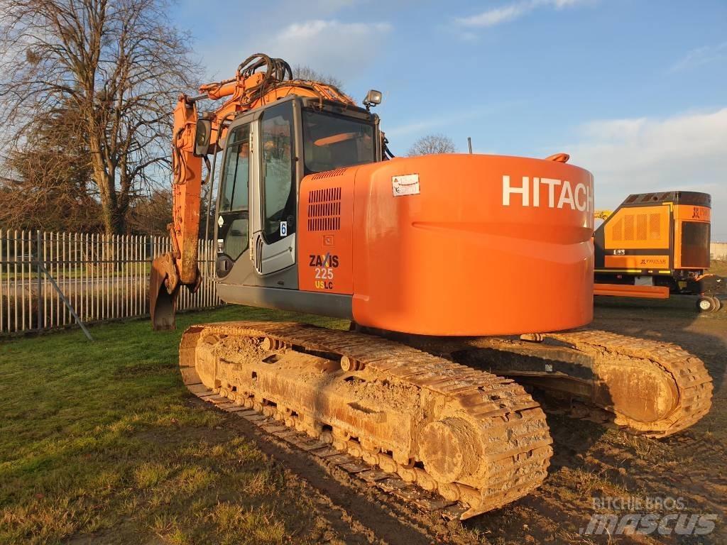 Hitachi ZX225USLC-3 Bandgrävare