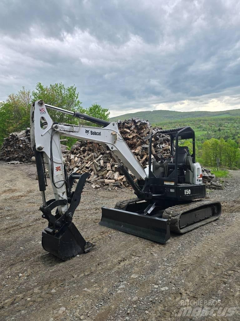 Bobcat E 50 Minigrävare < 7t