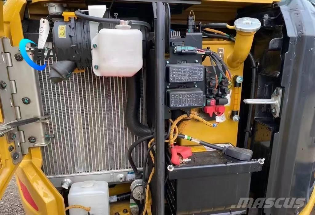 CAT 303 Minigrävare < 7t