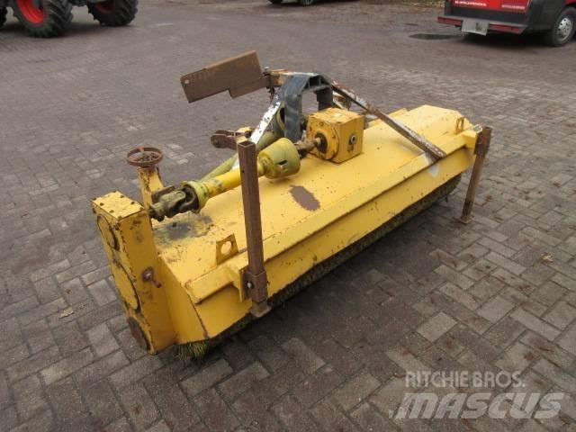 Riko M700 Övrigt väg och snö