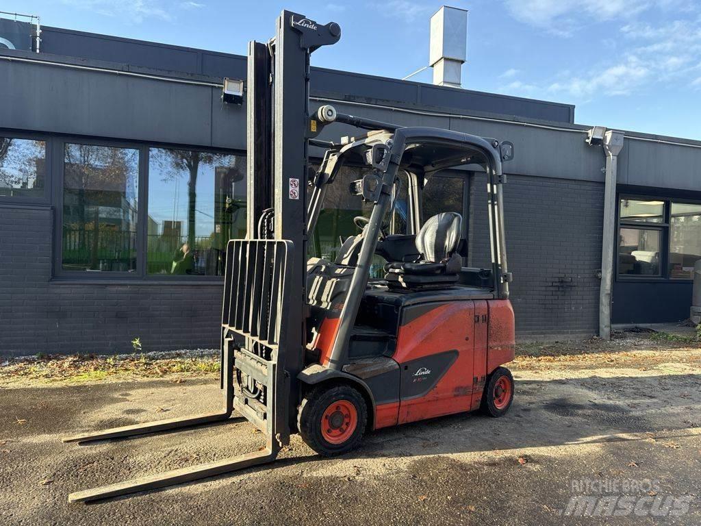 Linde E16PH-02 Elmotviktstruckar