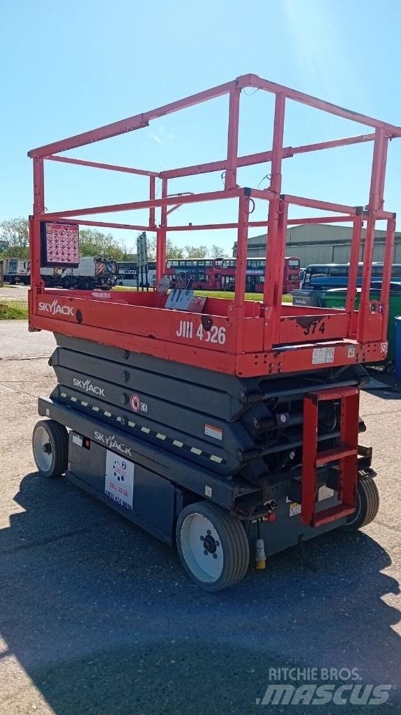 SkyJack SJ4626 Saxliftar
