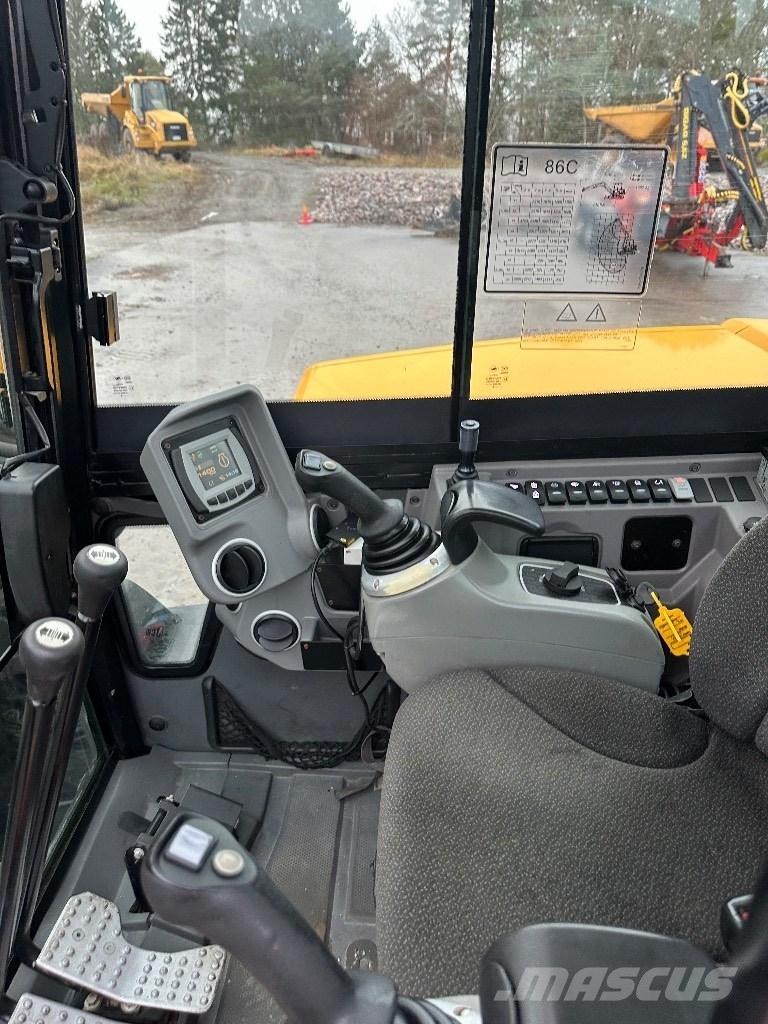 JCB 86 C-1 eco Bandgrävare