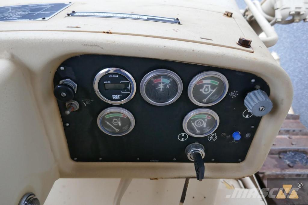 CAT D7G Ex-army Bandschaktare