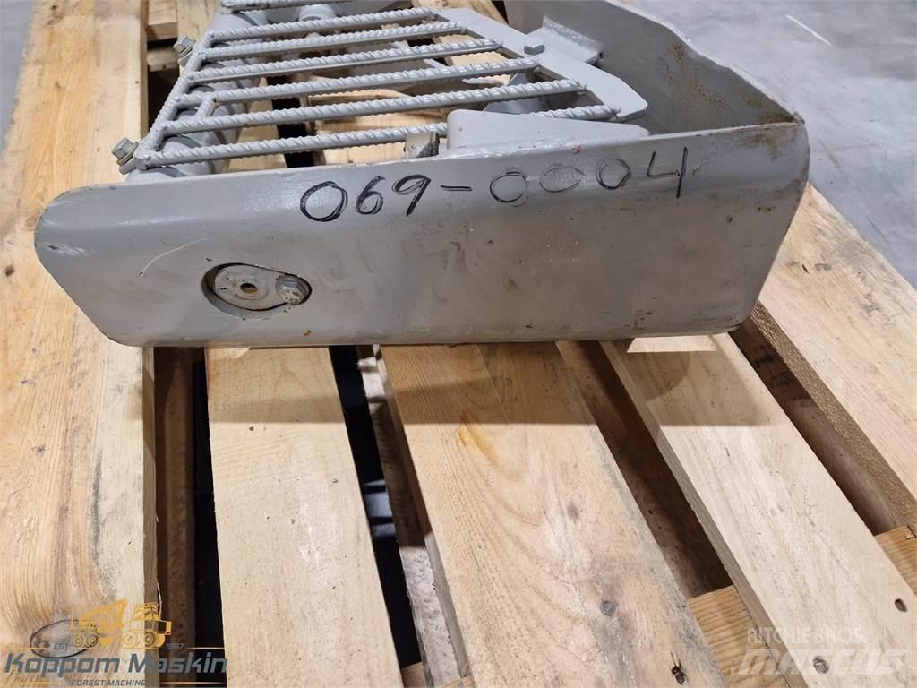 Rottne 069-0004 Hytter och interiör