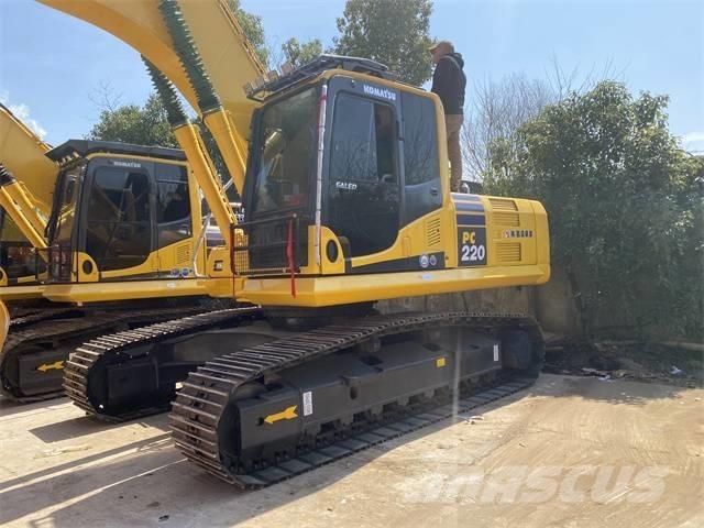 Komatsu PC 220-8 Bandgrävare
