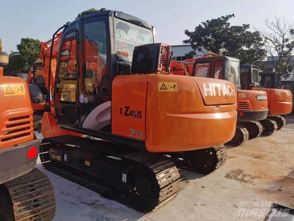 Hitachi ZX 70 Bandgrävare