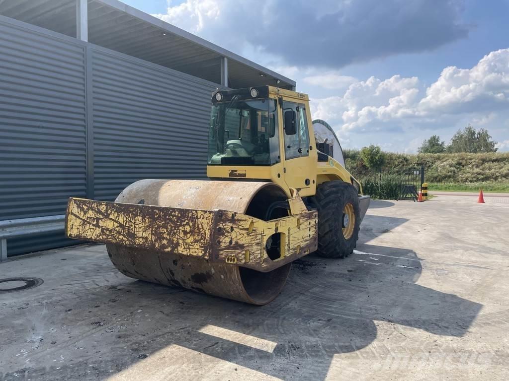 Bomag BW 216 DH-4 Envalsvältar