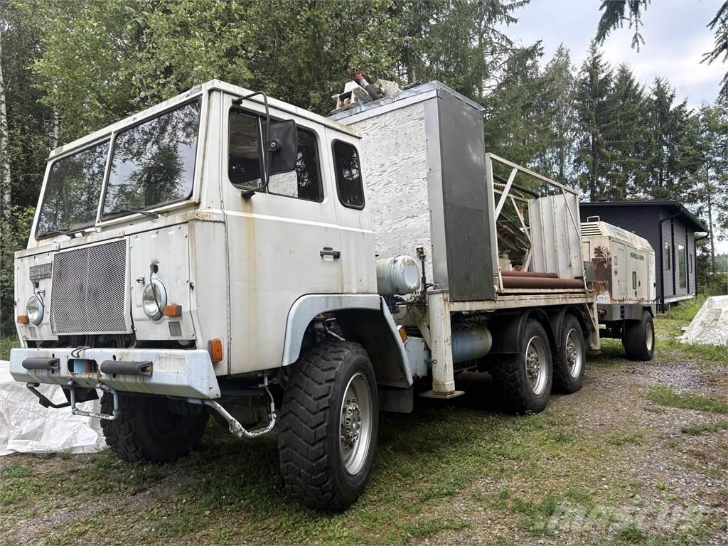 Scania SBAT 111SA Lastbilar med borraggregat