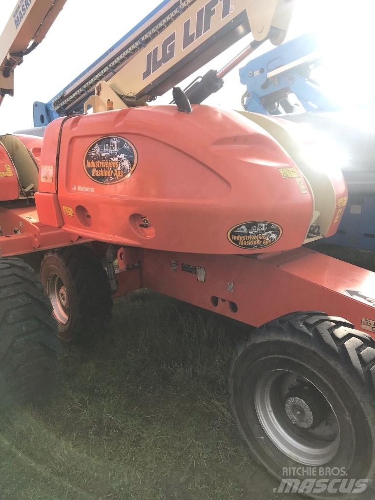 JLG 460 SJ Teleskop bomliftar