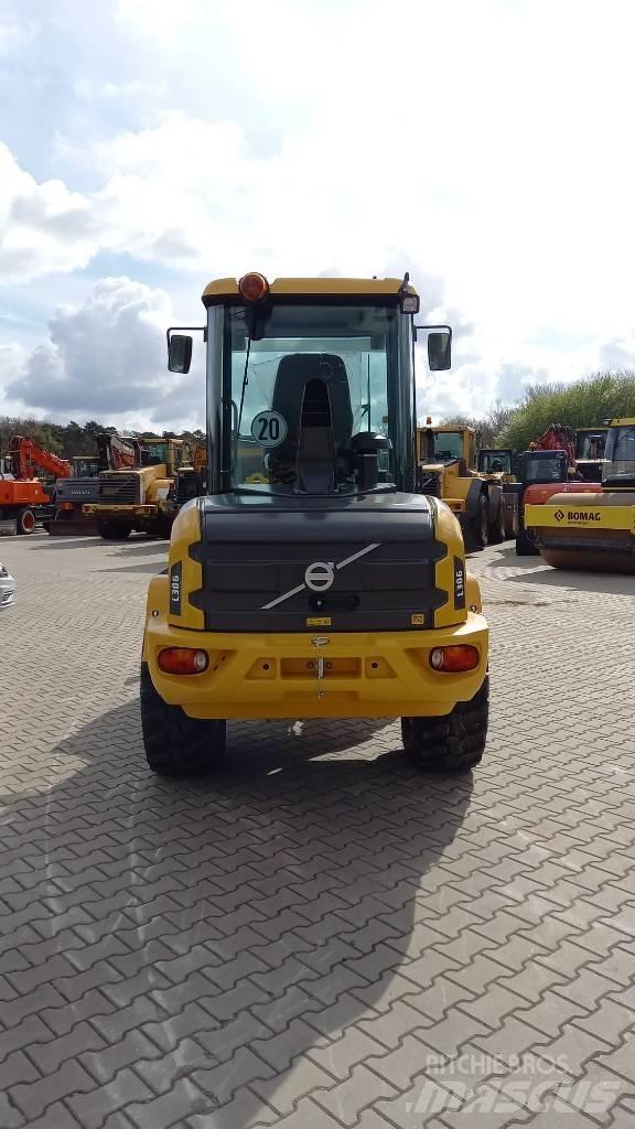 Volvo L 30 G Hjullastare