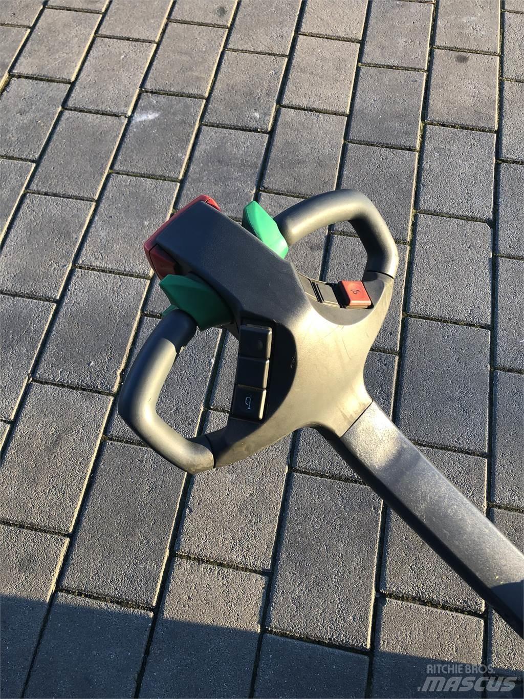 Jungheinrich WP16 Staplare-led