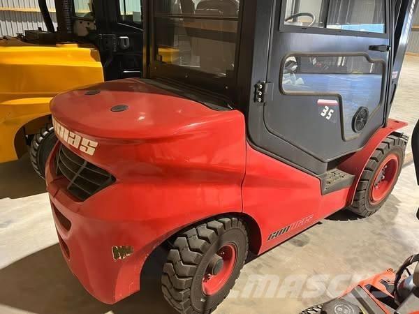 Conmas 35 Dieselmotviktstruckar