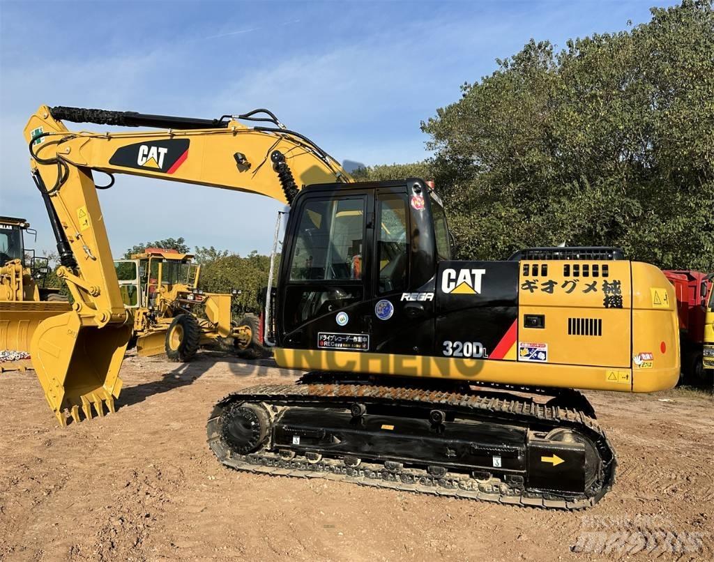 CAT 320 D L Bandgrävare
