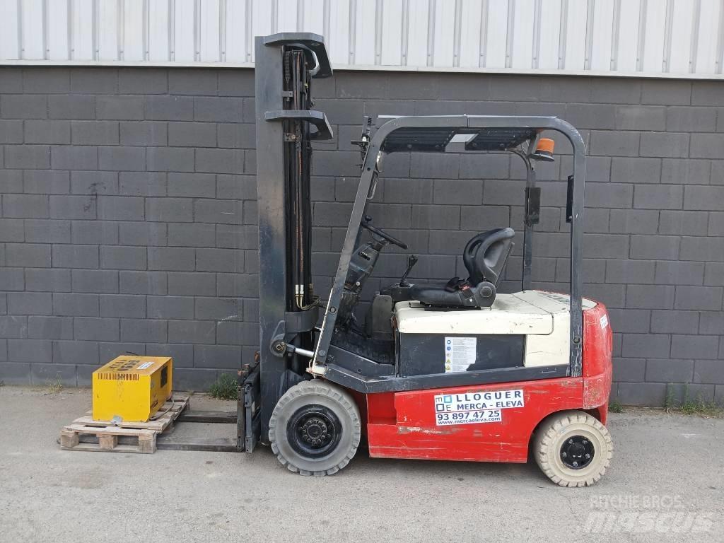 Nissan Q02 L 25 CU Elmotviktstruckar