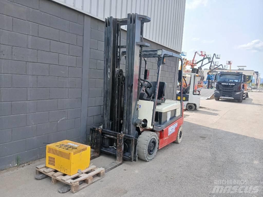 Nissan Q02 L 25 CU Elmotviktstruckar