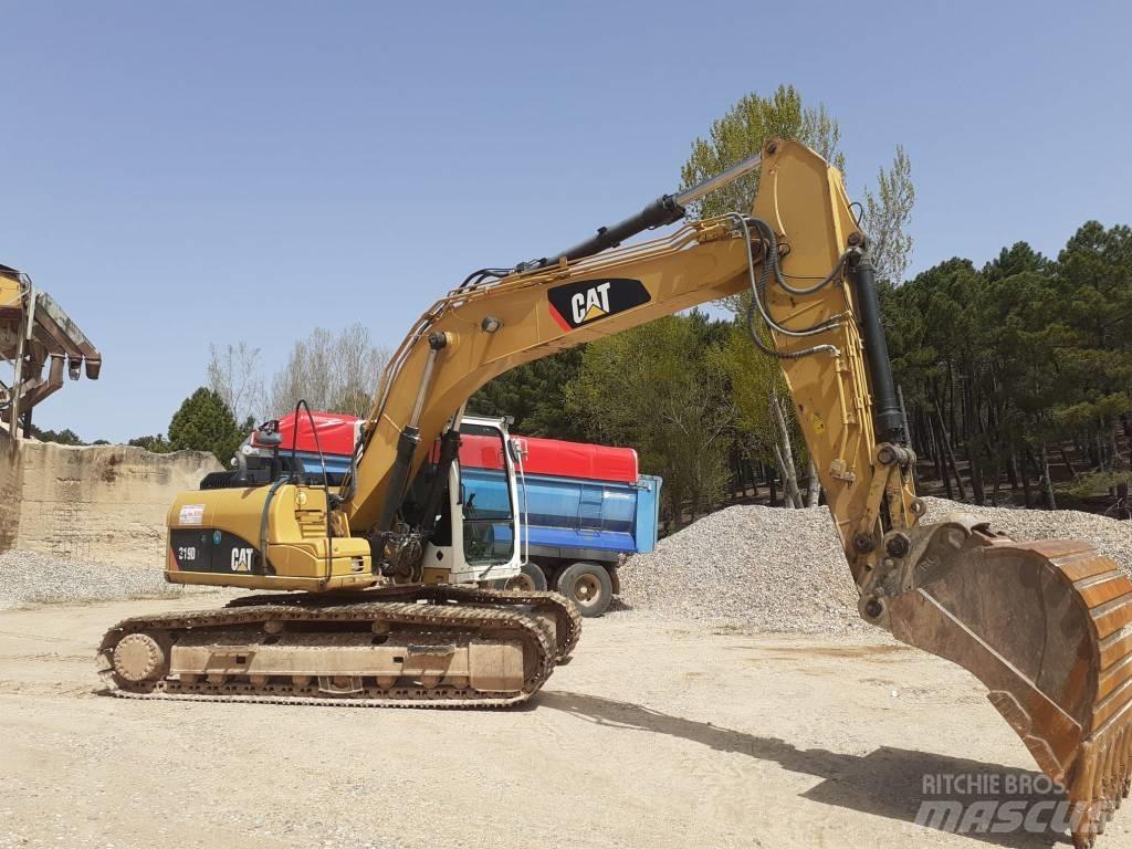 CAT 319 D L Bandgrävare