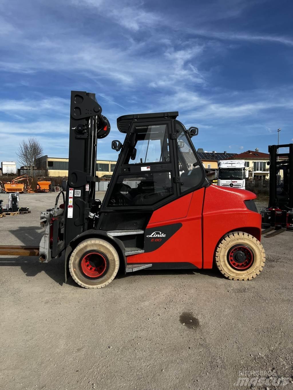 Linde E80/900 Elmotviktstruckar
