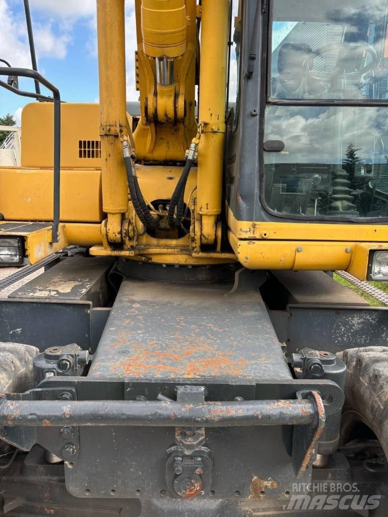 Komatsu PW 170 ES-6K Hjulgrävare