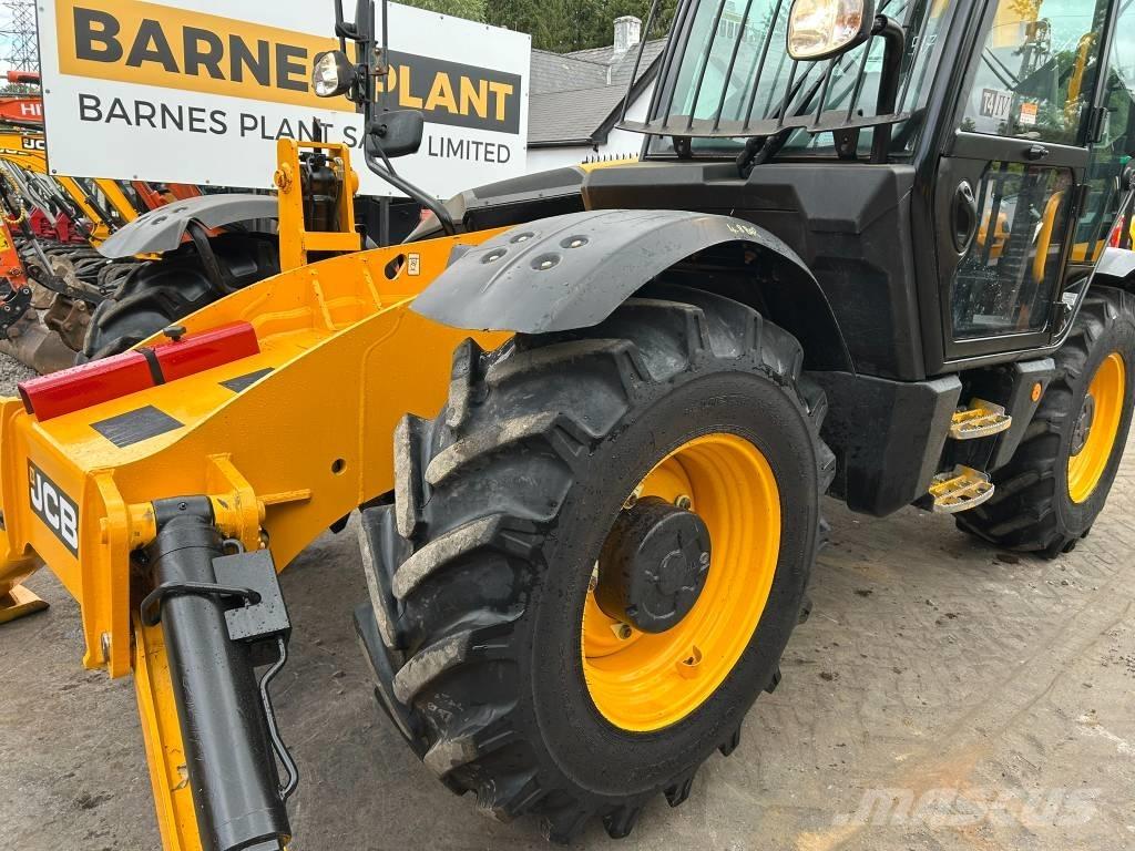JCB 535-125 Hiviz Teleskoplastare