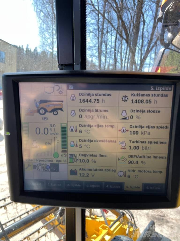 New Holland CX 6.80 Skördetröskor